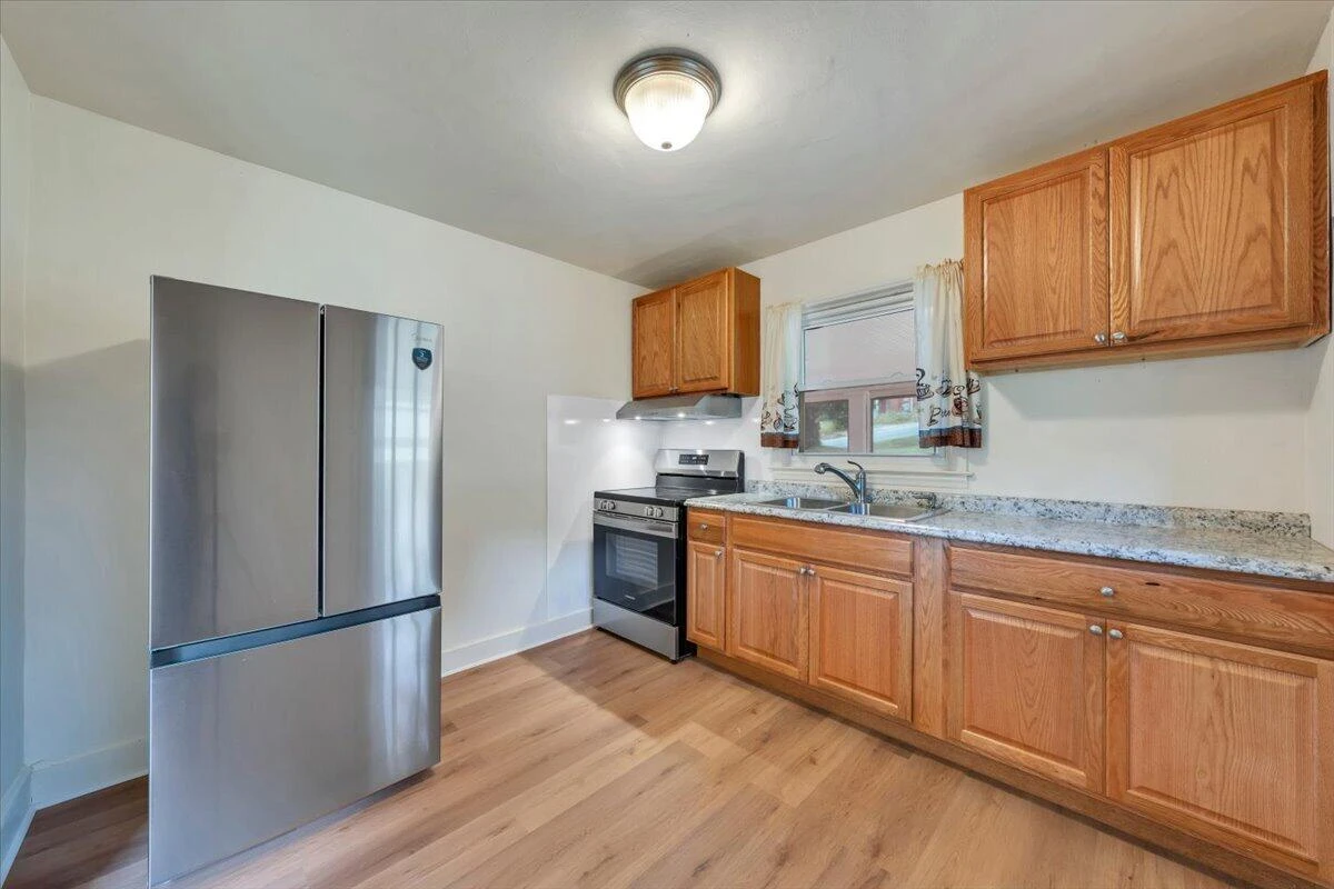 4332 Tennessee AVE NW - Photo 14