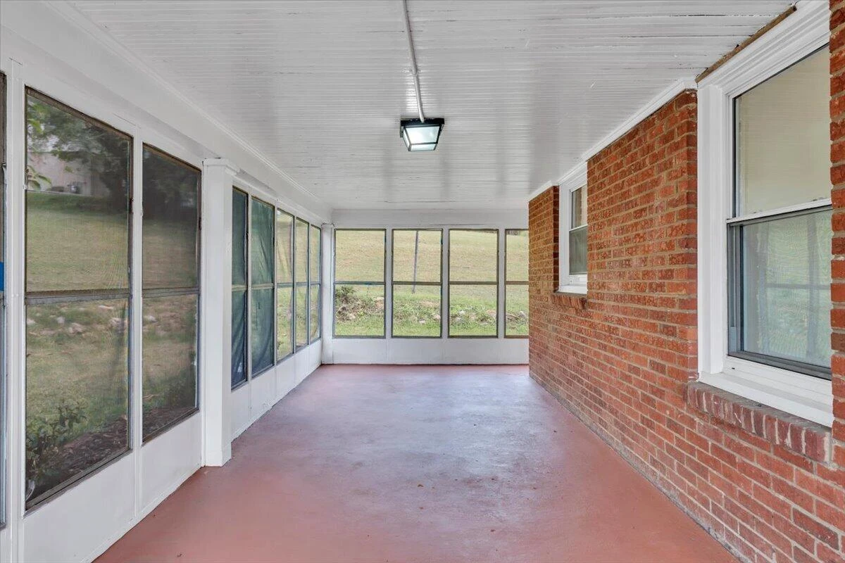 4332 Tennessee AVE NW - Photo 22