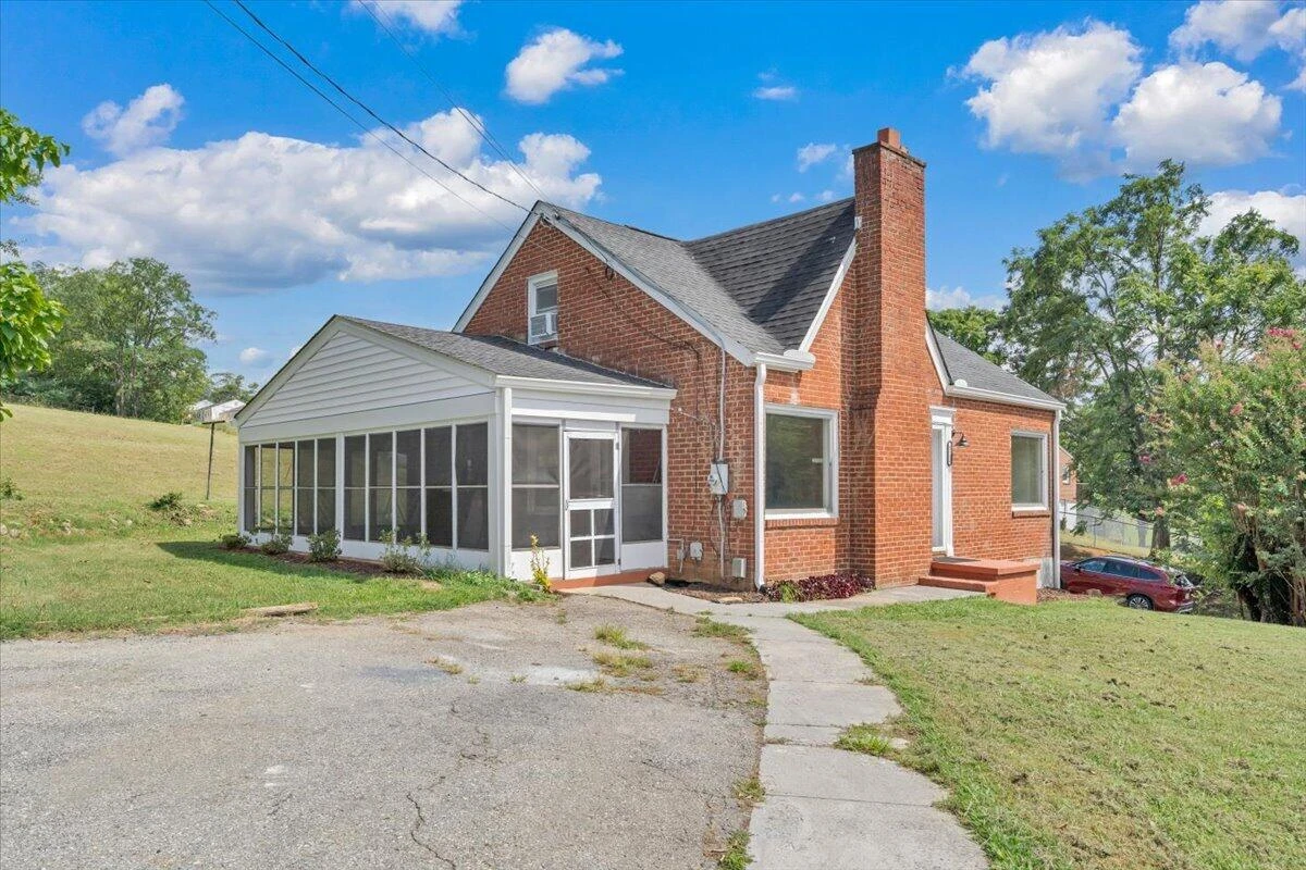 4332 Tennessee AVE NW - Photo 41