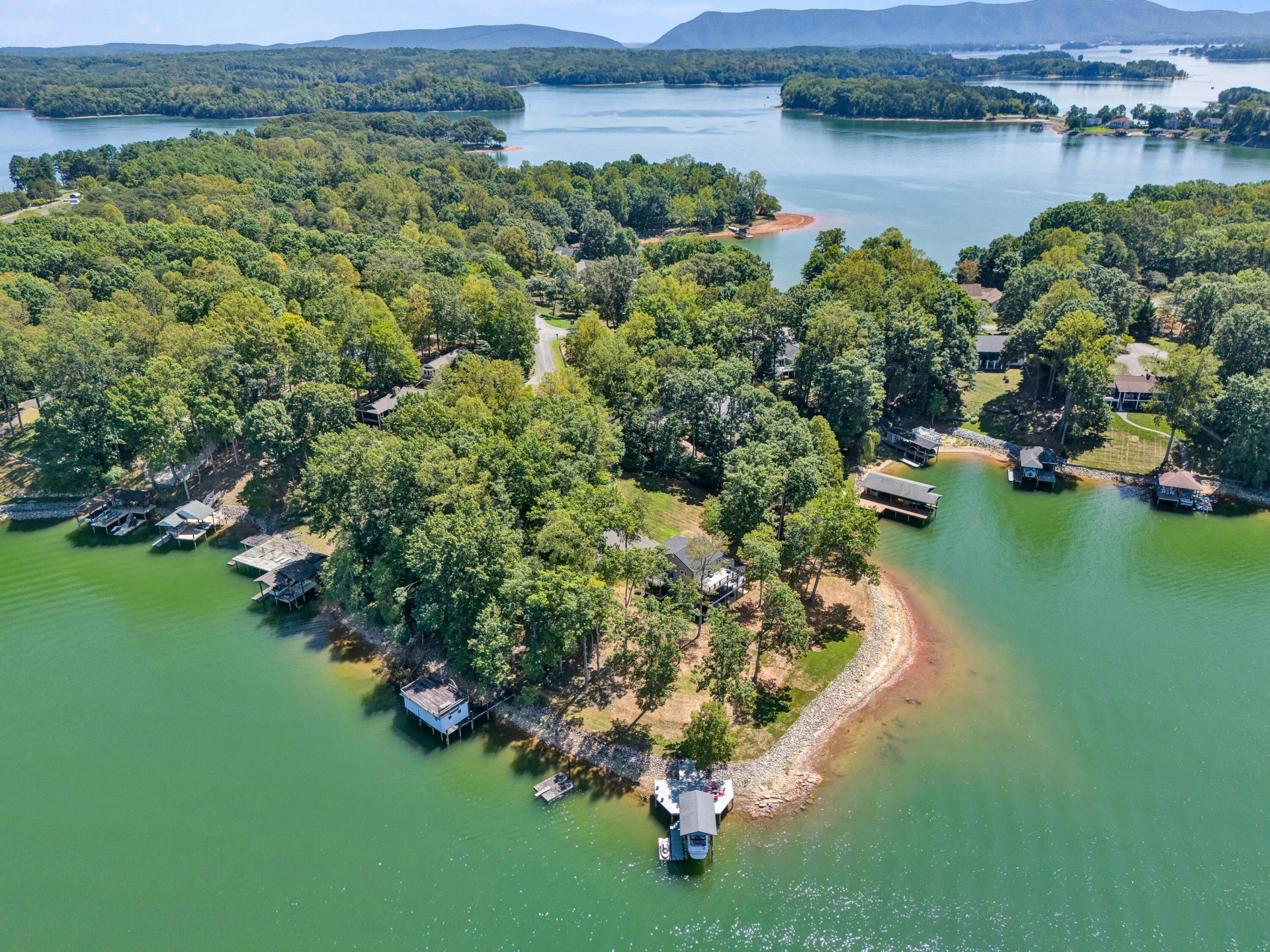202 Lake Pine DR - Photo 96