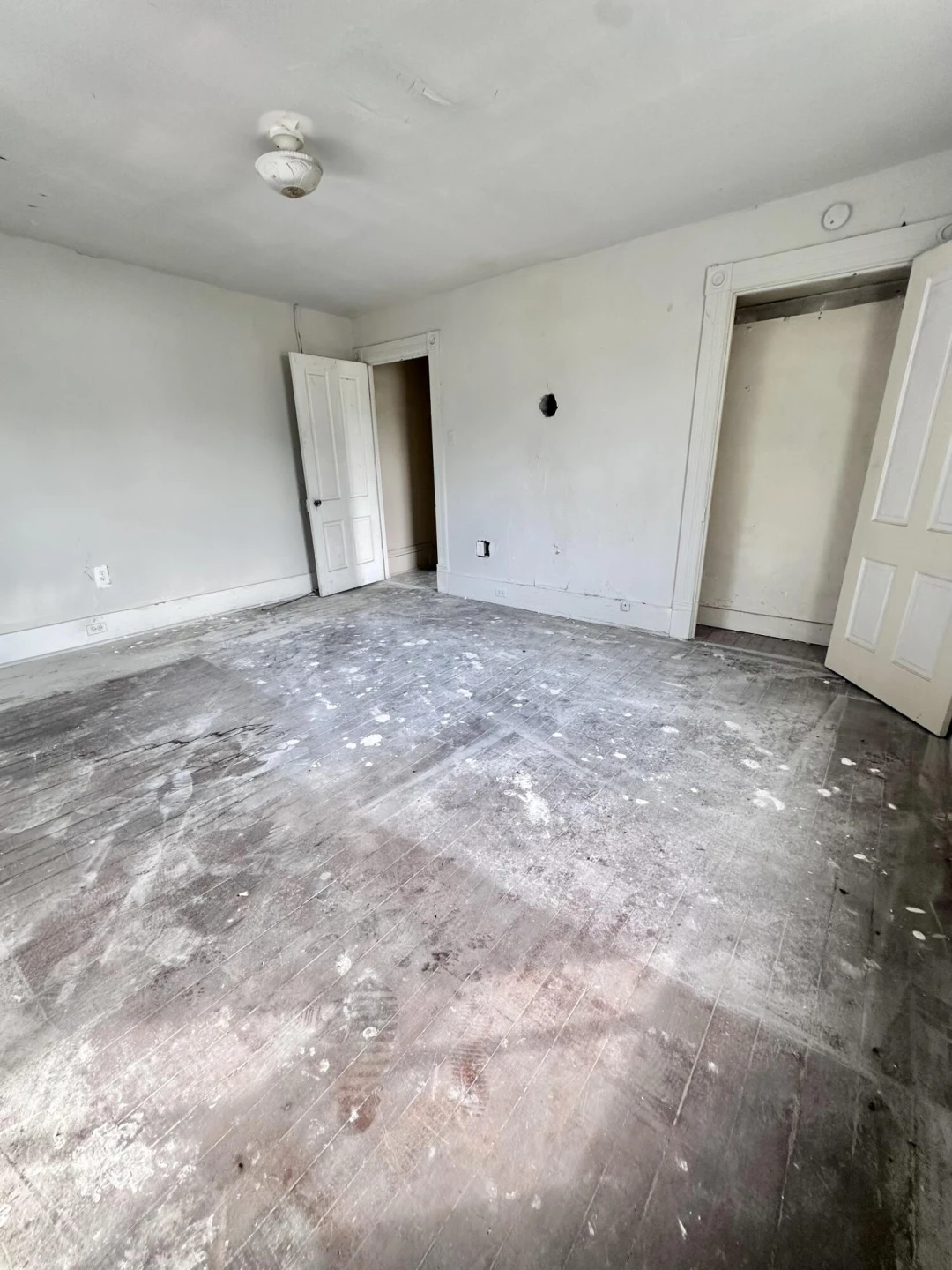 708 Brussels AVE #-722 - Photo 26