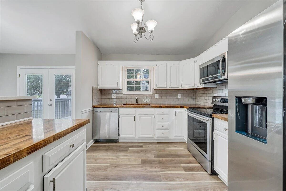 2111 Mill LN - Photo 25