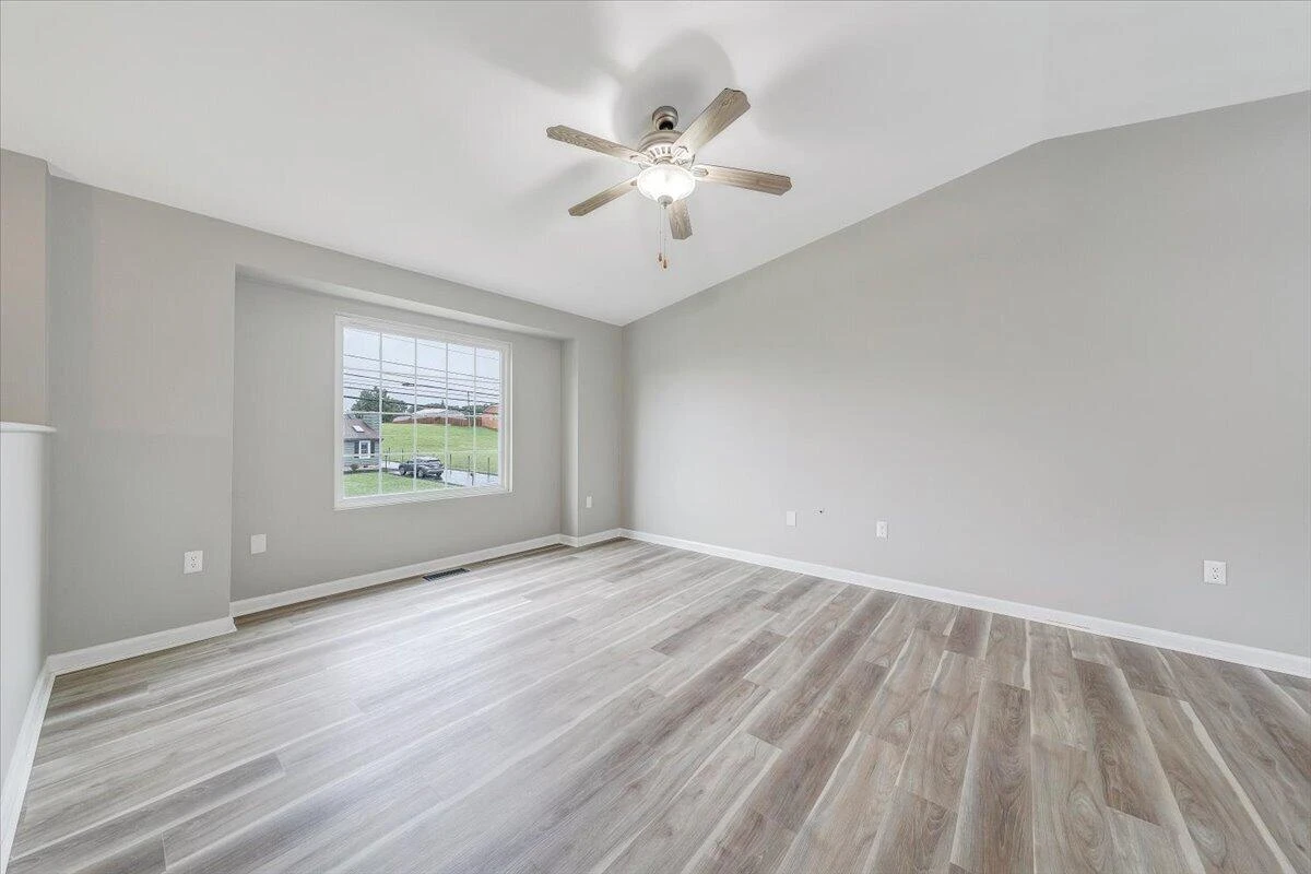 2111 Mill LN - Photo 33