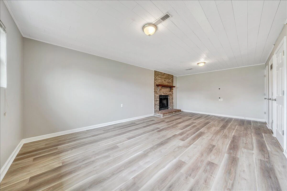 2111 Mill LN - Photo 45