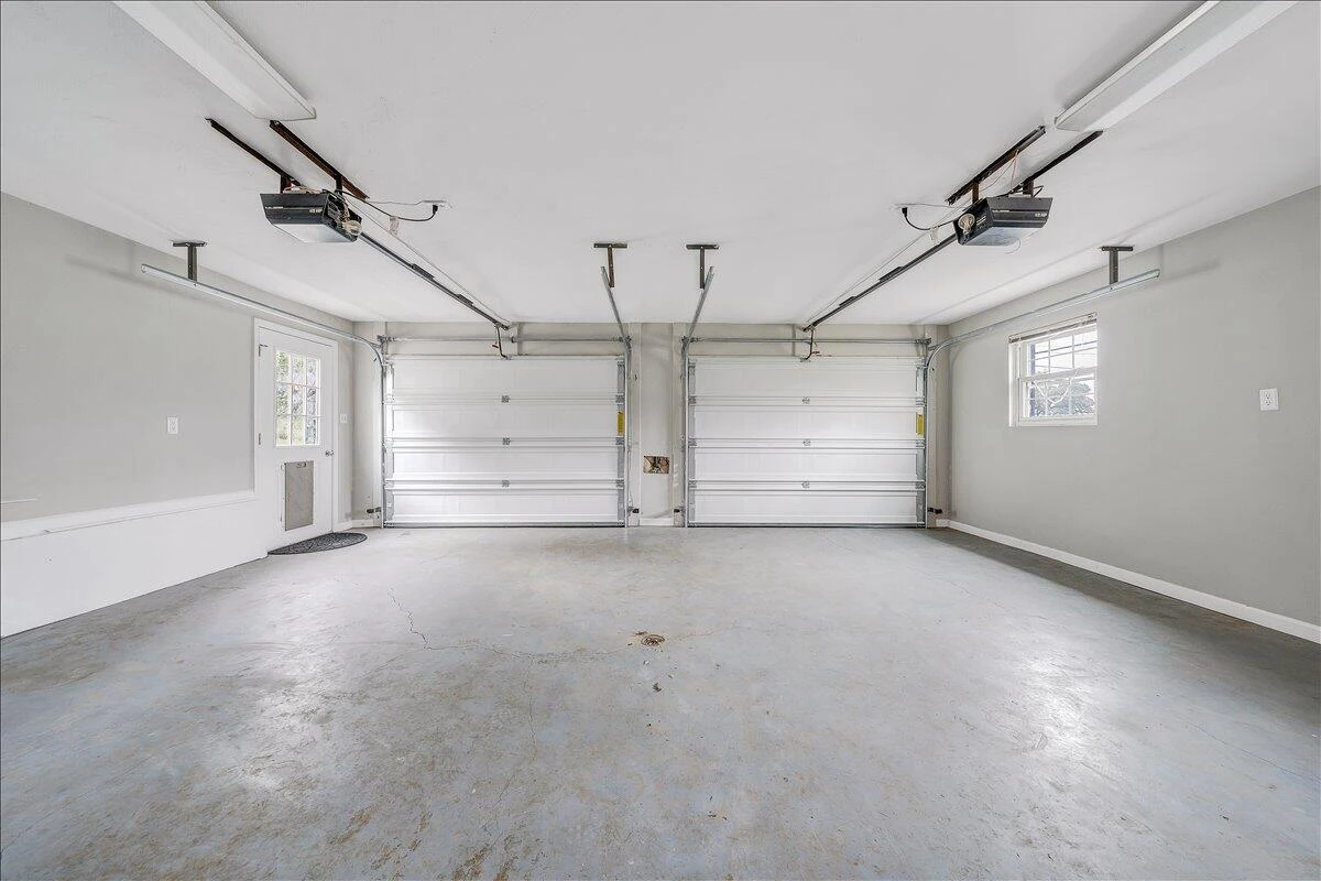 2111 Mill LN - Photo 47