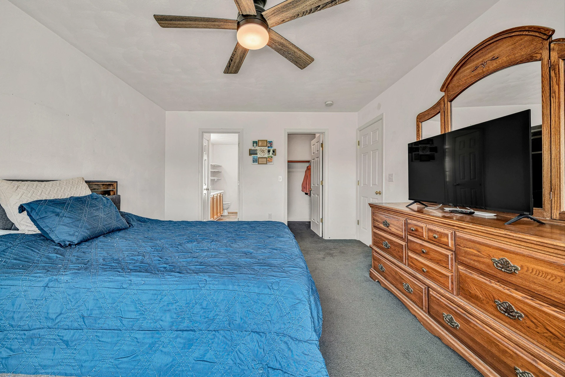 905 Stokes DR - Photo 13