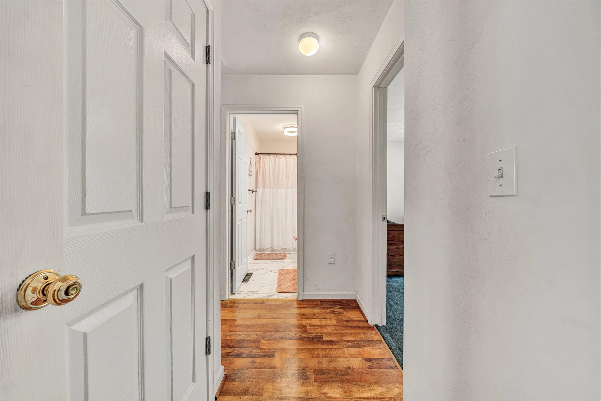 905 Stokes DR - Photo 16