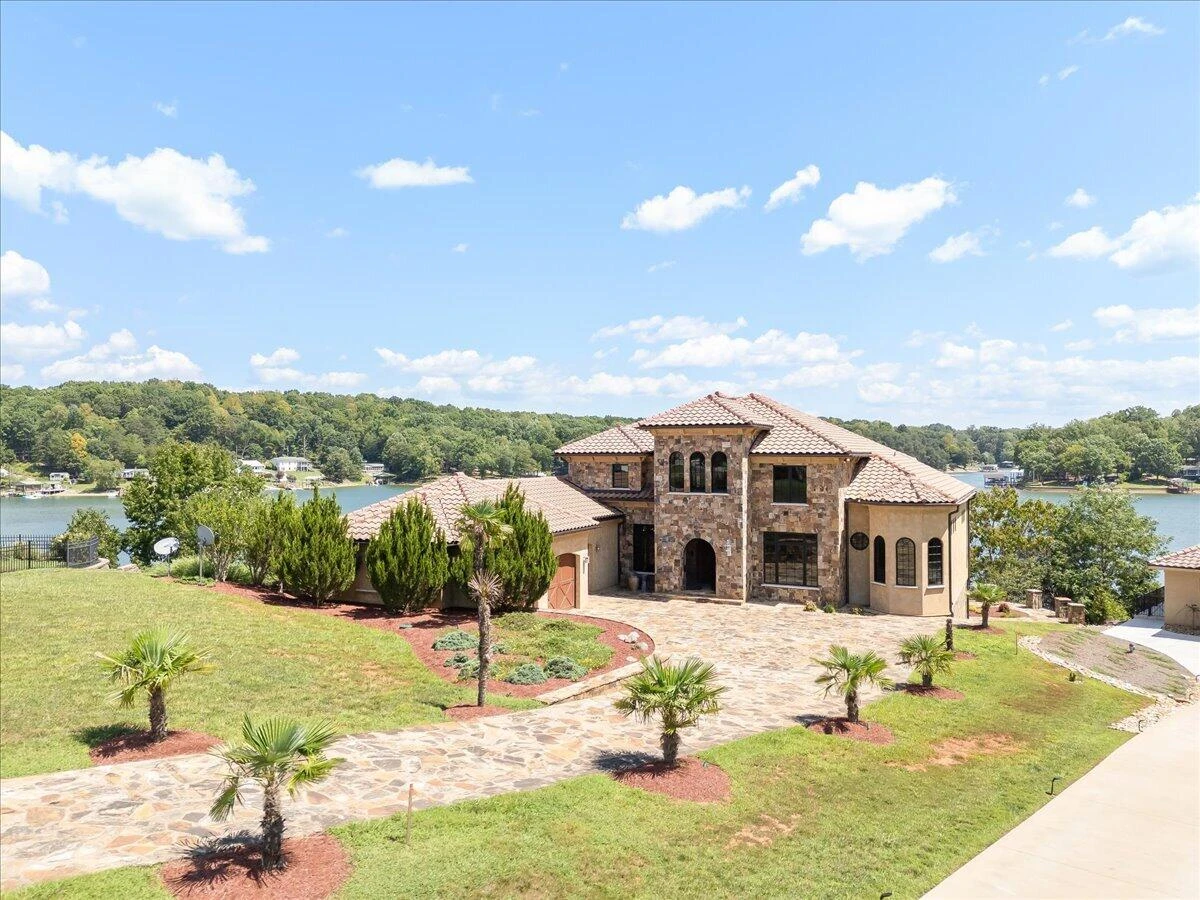 331 Blue Heron DR - Photo 6