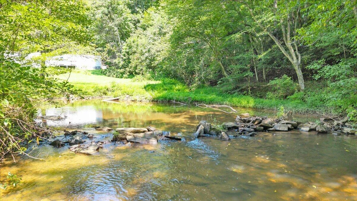 0 Crestview DR - Photo 26
