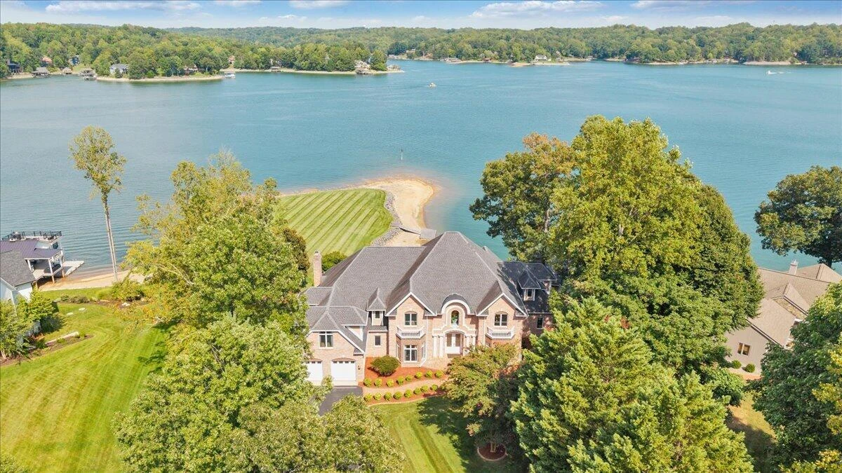 500 Oak Point DR - Photo 6
