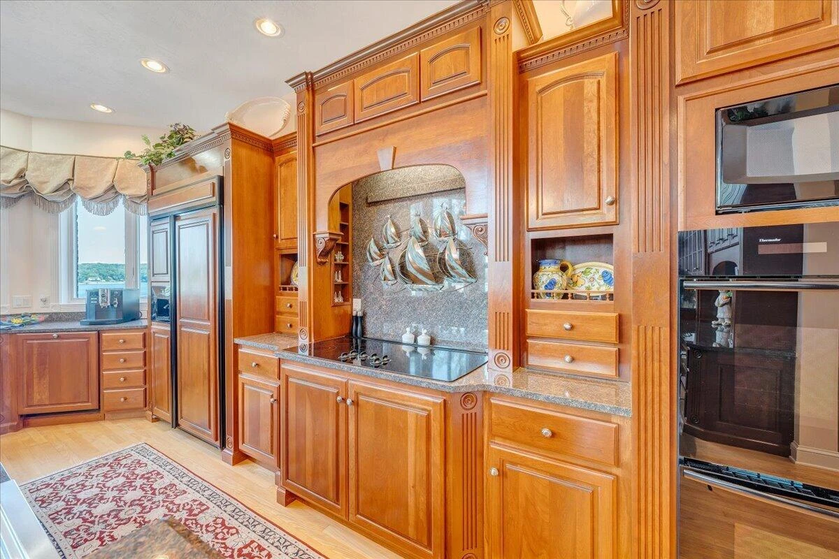 500 Oak Point DR - Photo 24
