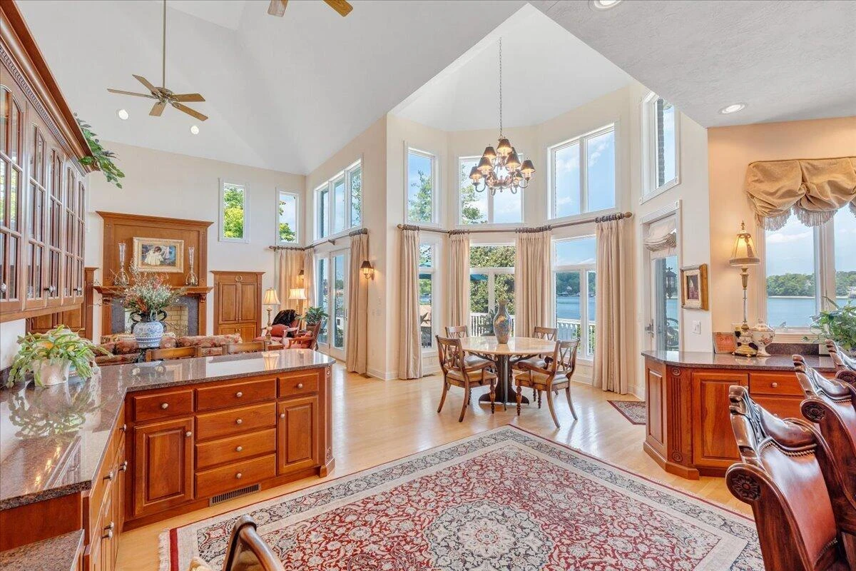 500 Oak Point DR - Photo 31