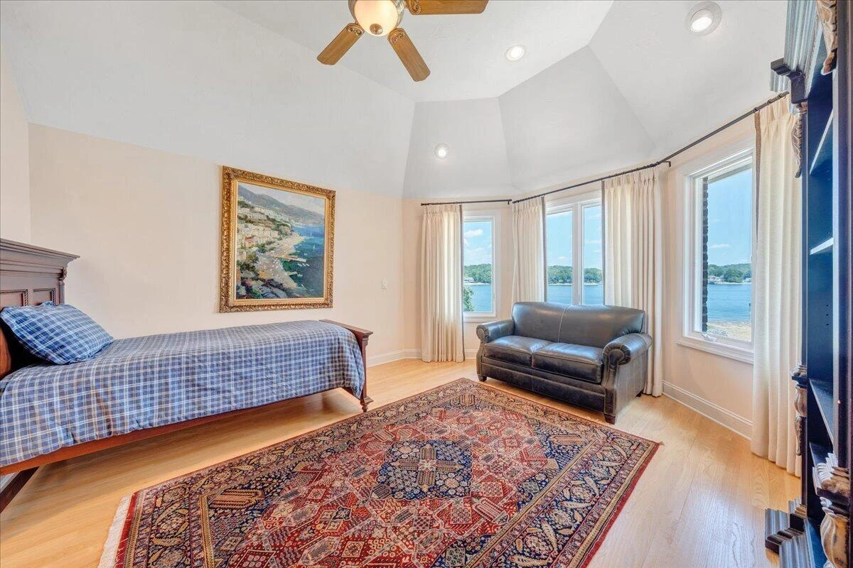 500 Oak Point DR - Photo 59