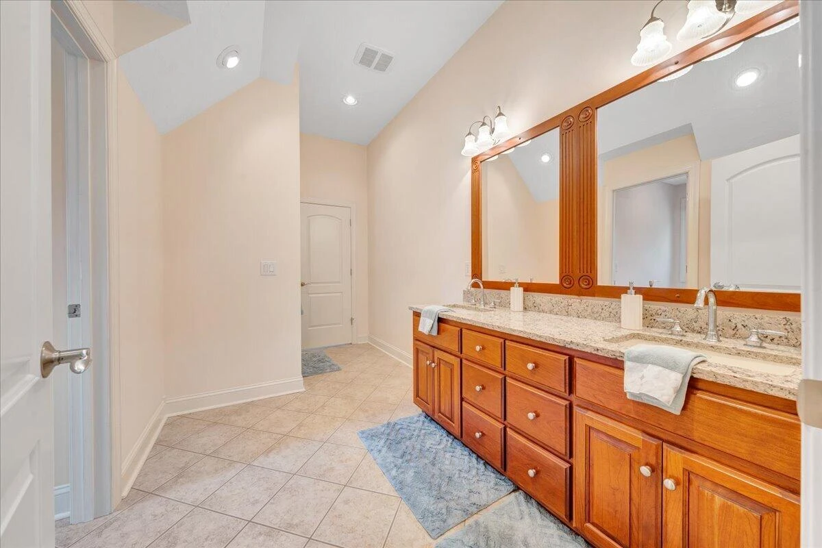 500 Oak Point DR - Photo 62