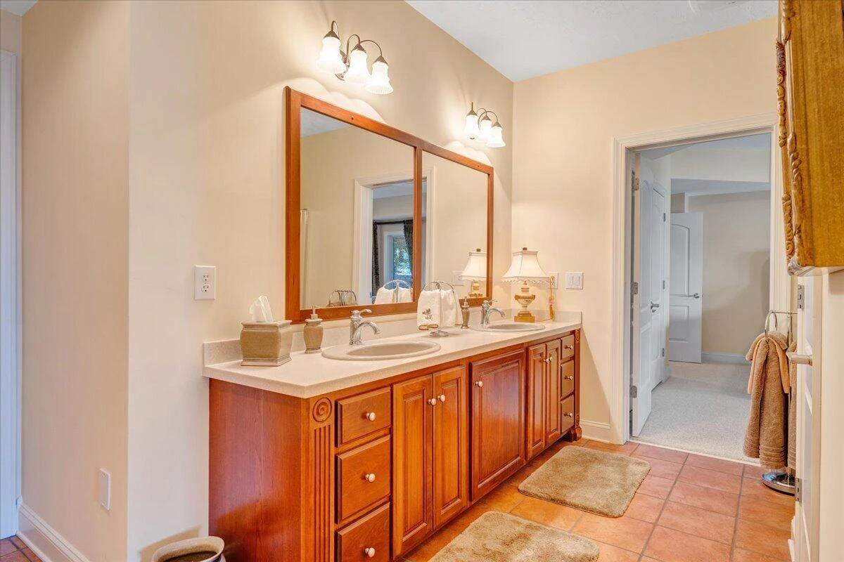 500 Oak Point DR - Photo 75