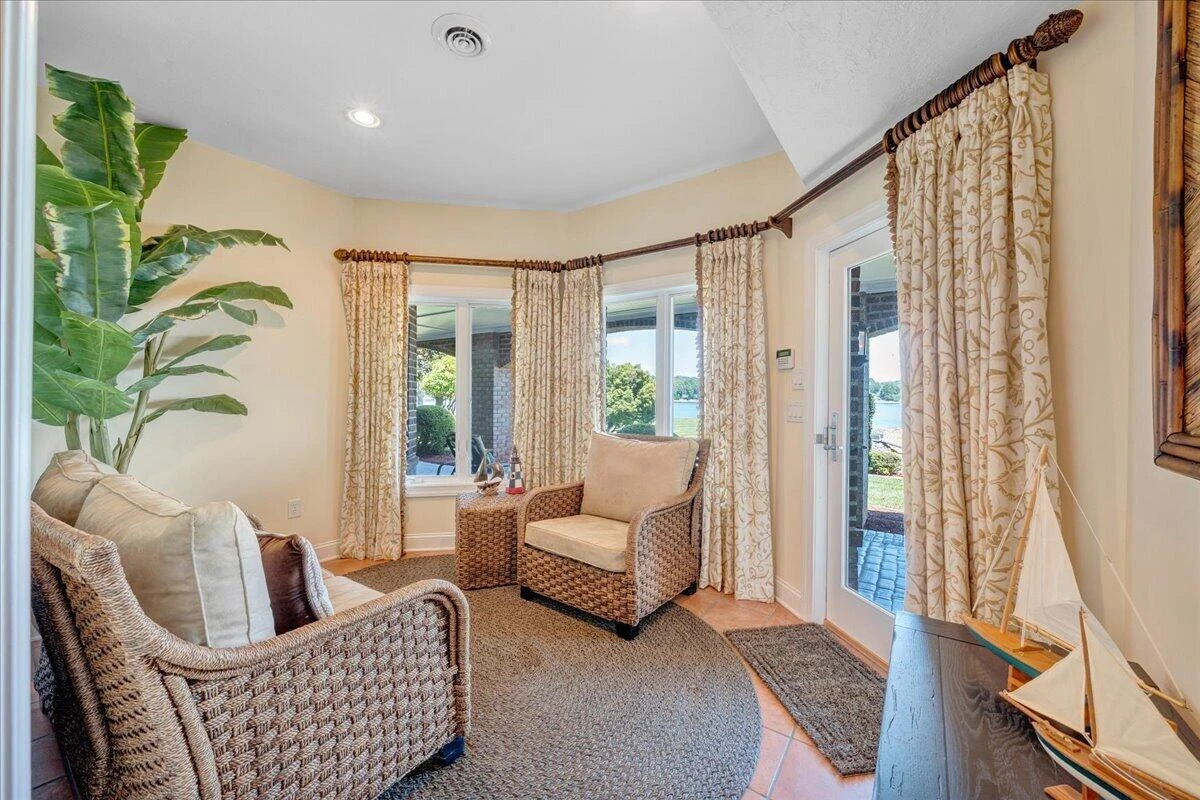 500 Oak Point DR - Photo 76