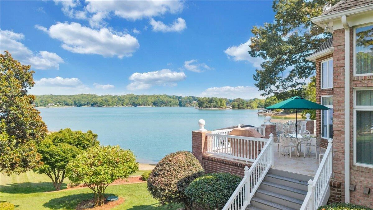 500 Oak Point DR - Photo 95