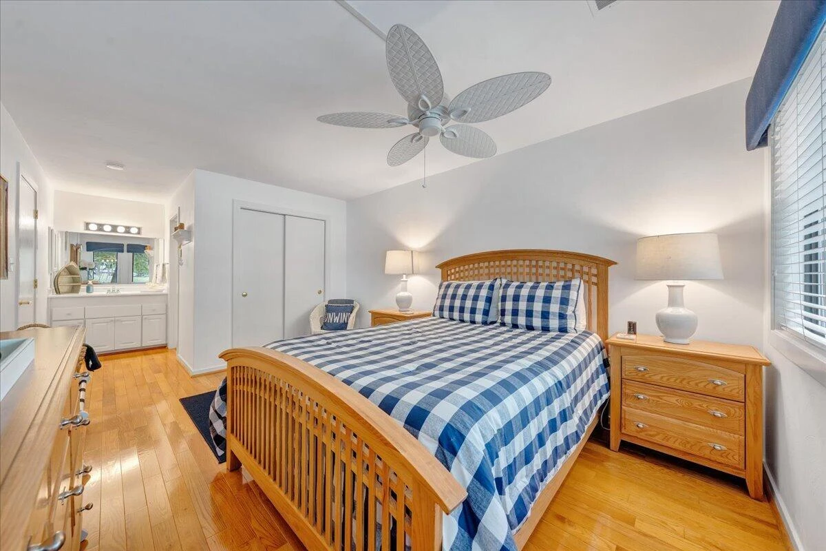 65 Woodbridge CIR #1111 - Photo 26