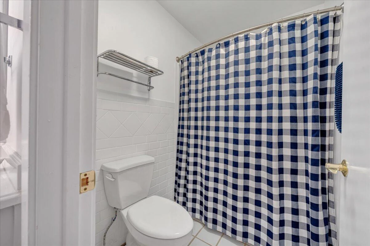 65 Woodbridge CIR #1111 - Photo 30