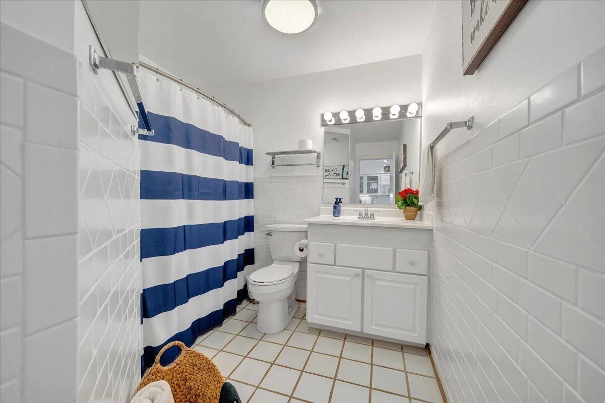 65 Woodbridge CIR #1111 - Photo 34