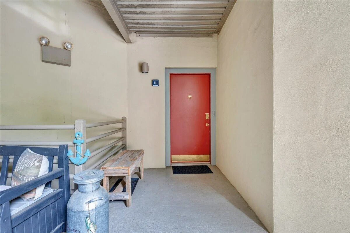 65 Woodbridge CIR #1111 - Photo 36