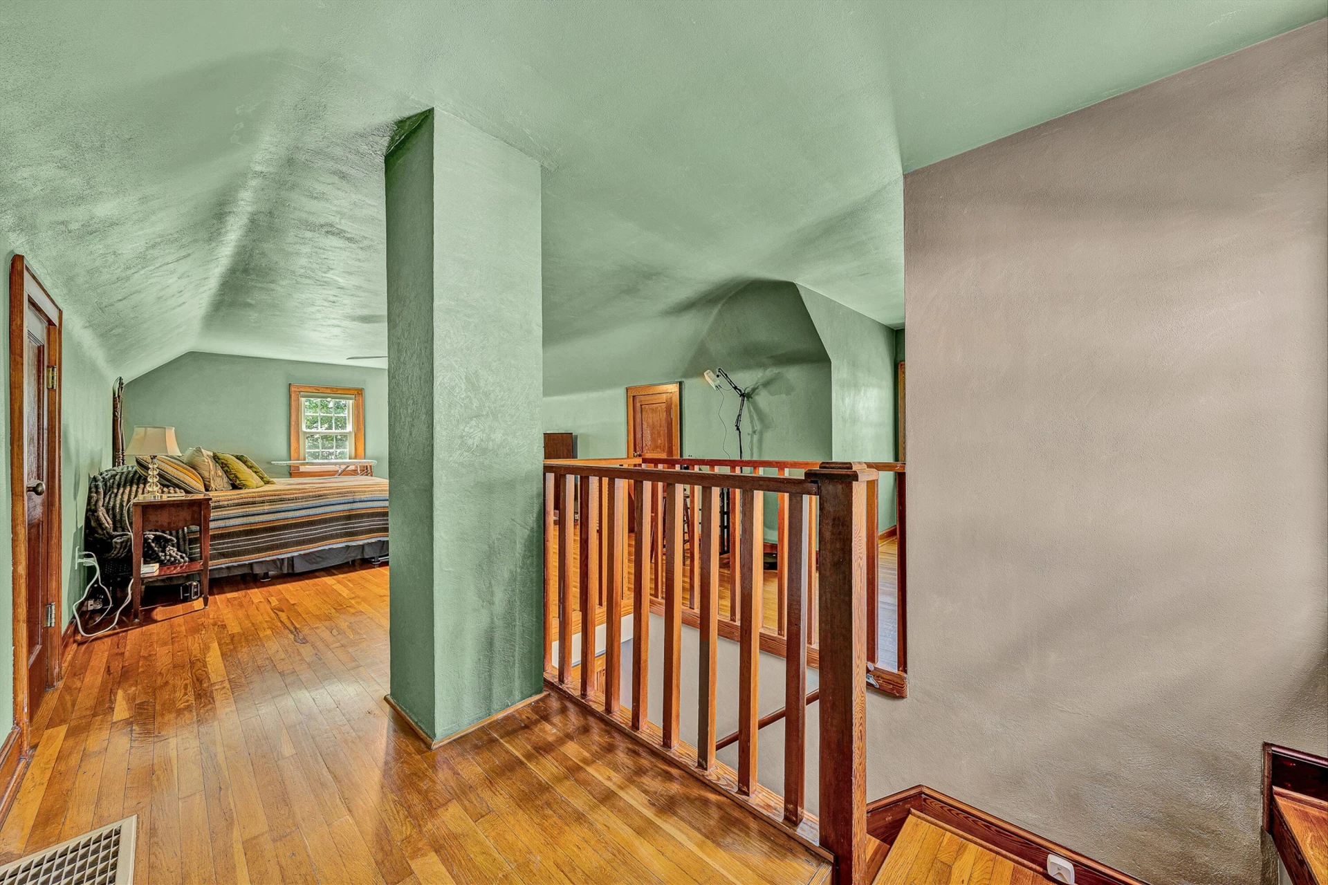424 Goodwin AVE - Photo 21