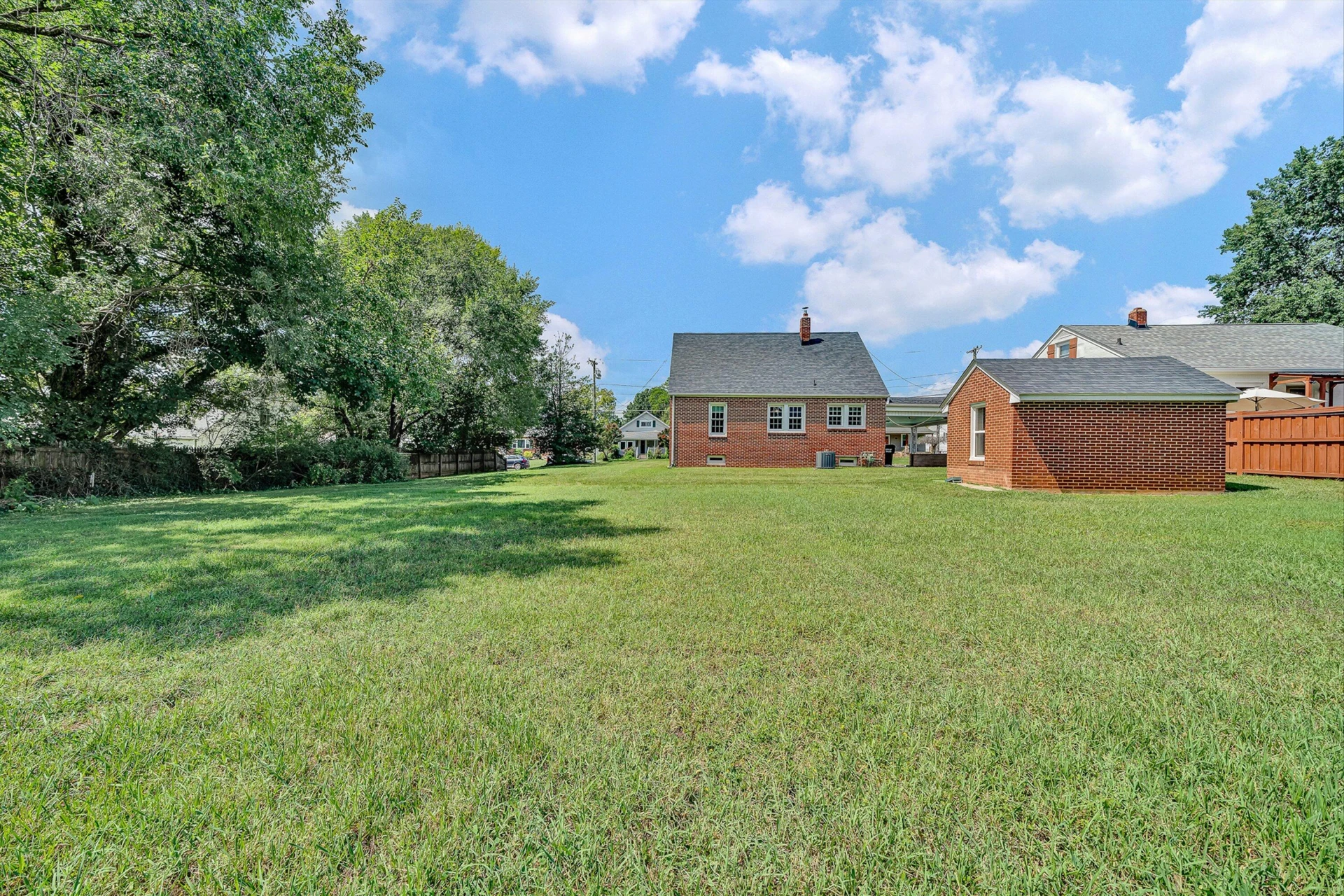 424 Goodwin AVE - Photo 34
