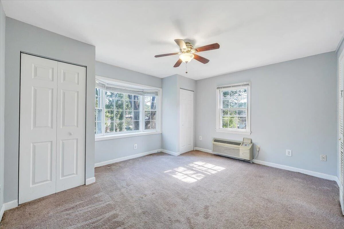 2319 Laburnum AVE SW - Photo 12