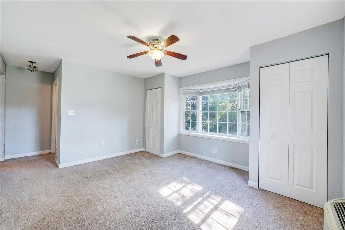 2319 Laburnum AVE SW - Photo 13