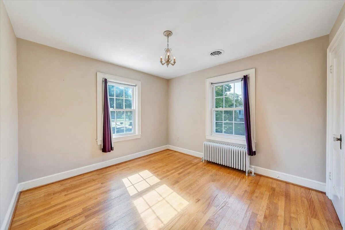 2319 Laburnum AVE SW - Photo 16