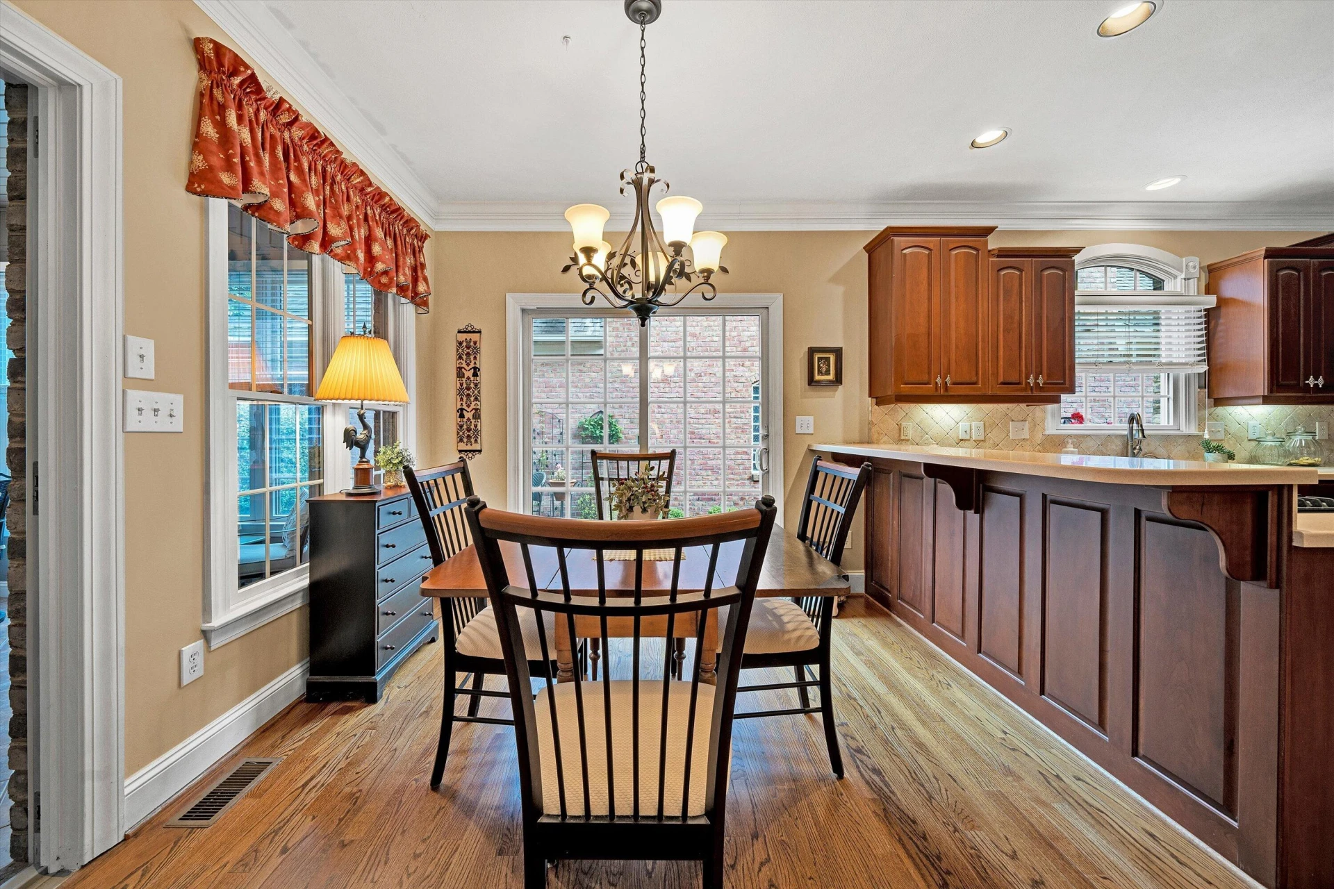 3370 Southwood Village CT SW - Photo 14