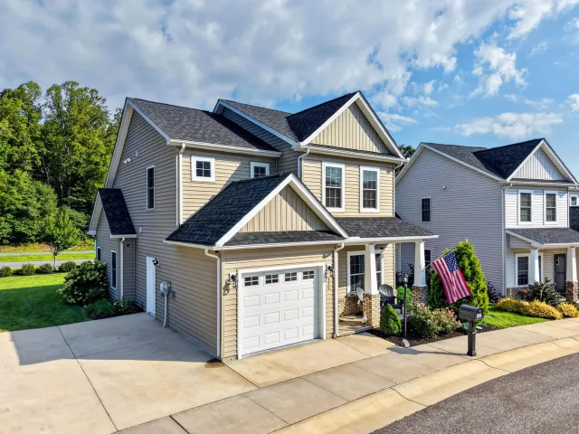 320 Bernies WAY, Elliston, VA, 24087