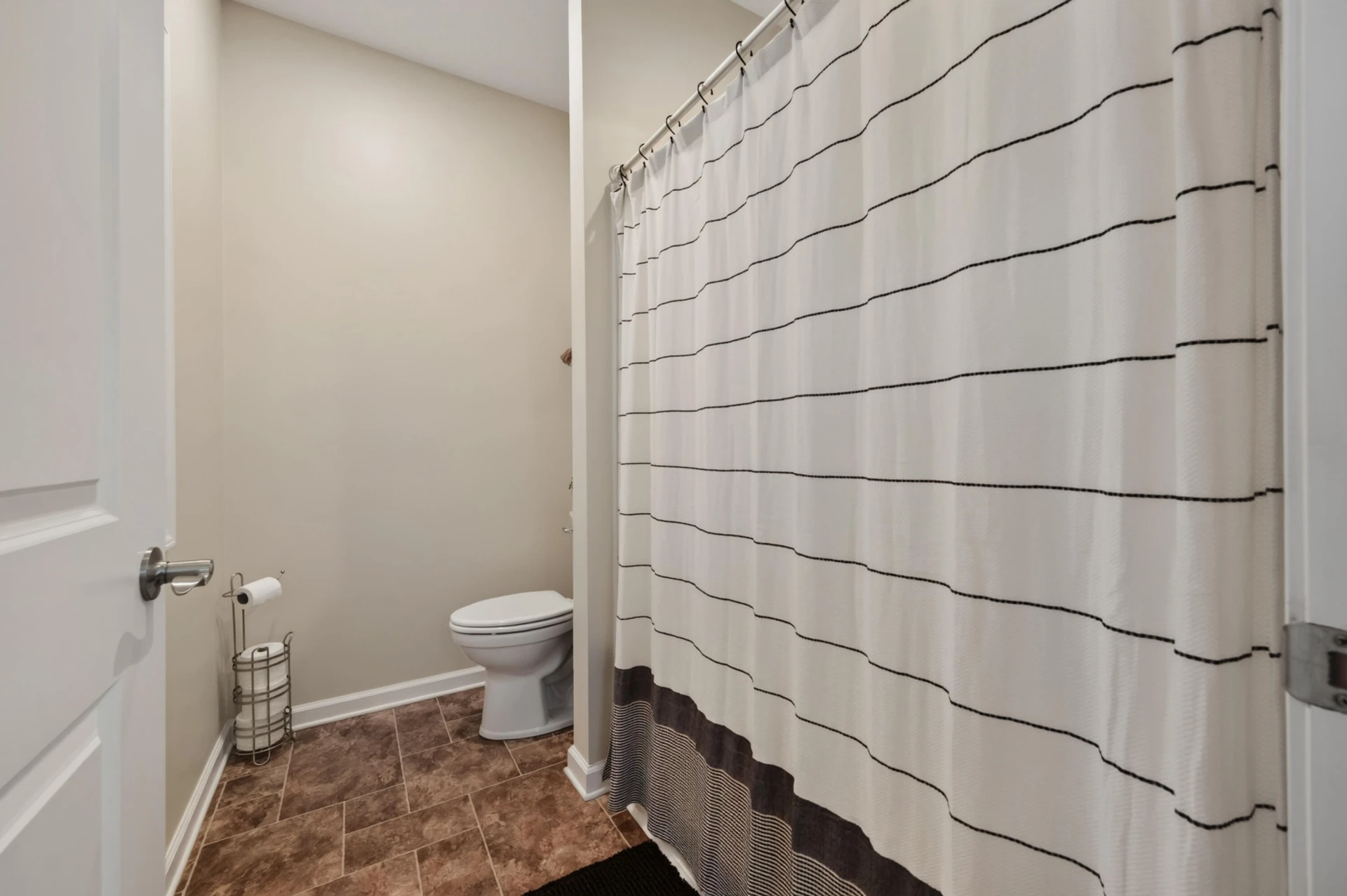 320 Bernies WAY - Photo 29