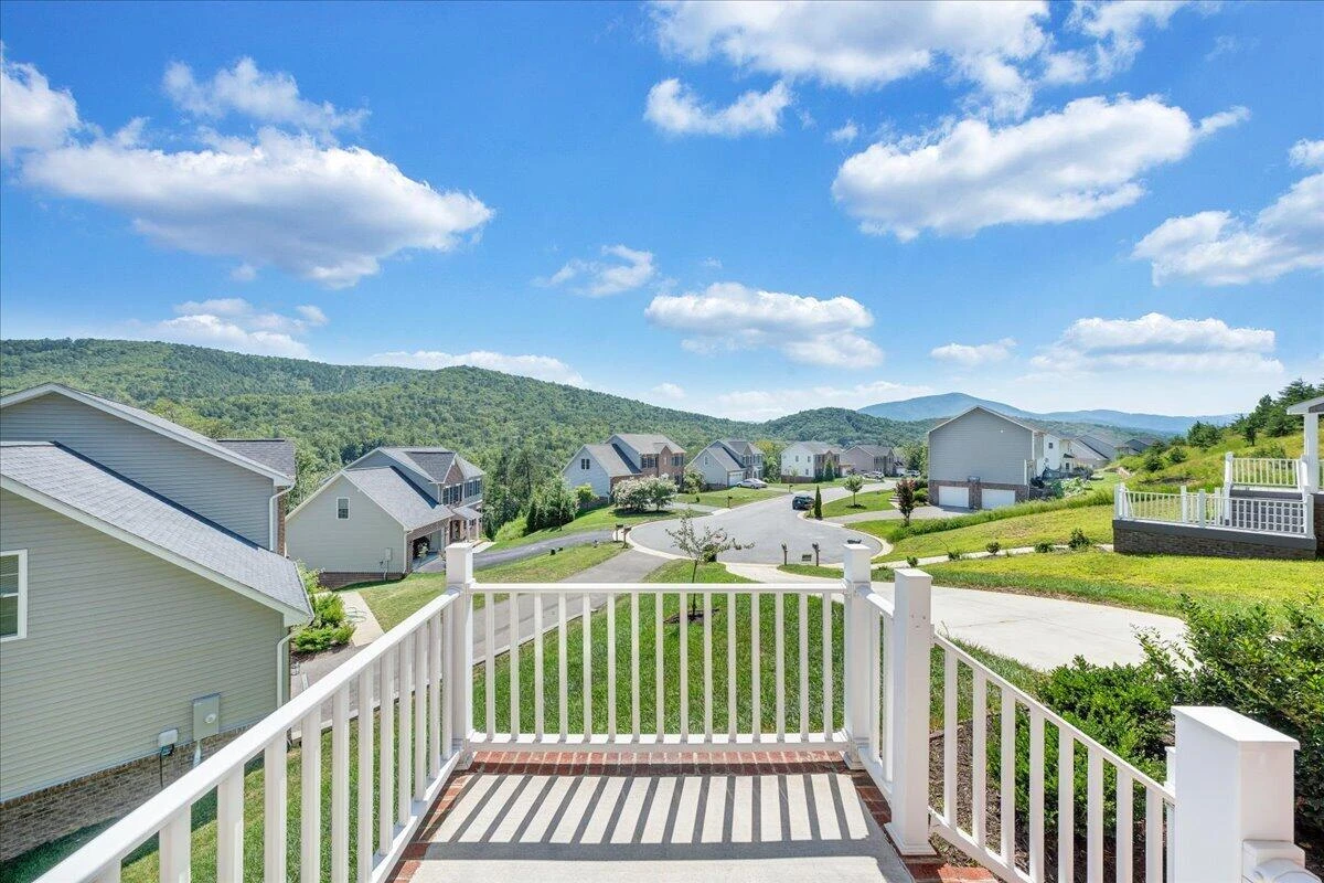 4290 Campbell View LN - Photo 2
