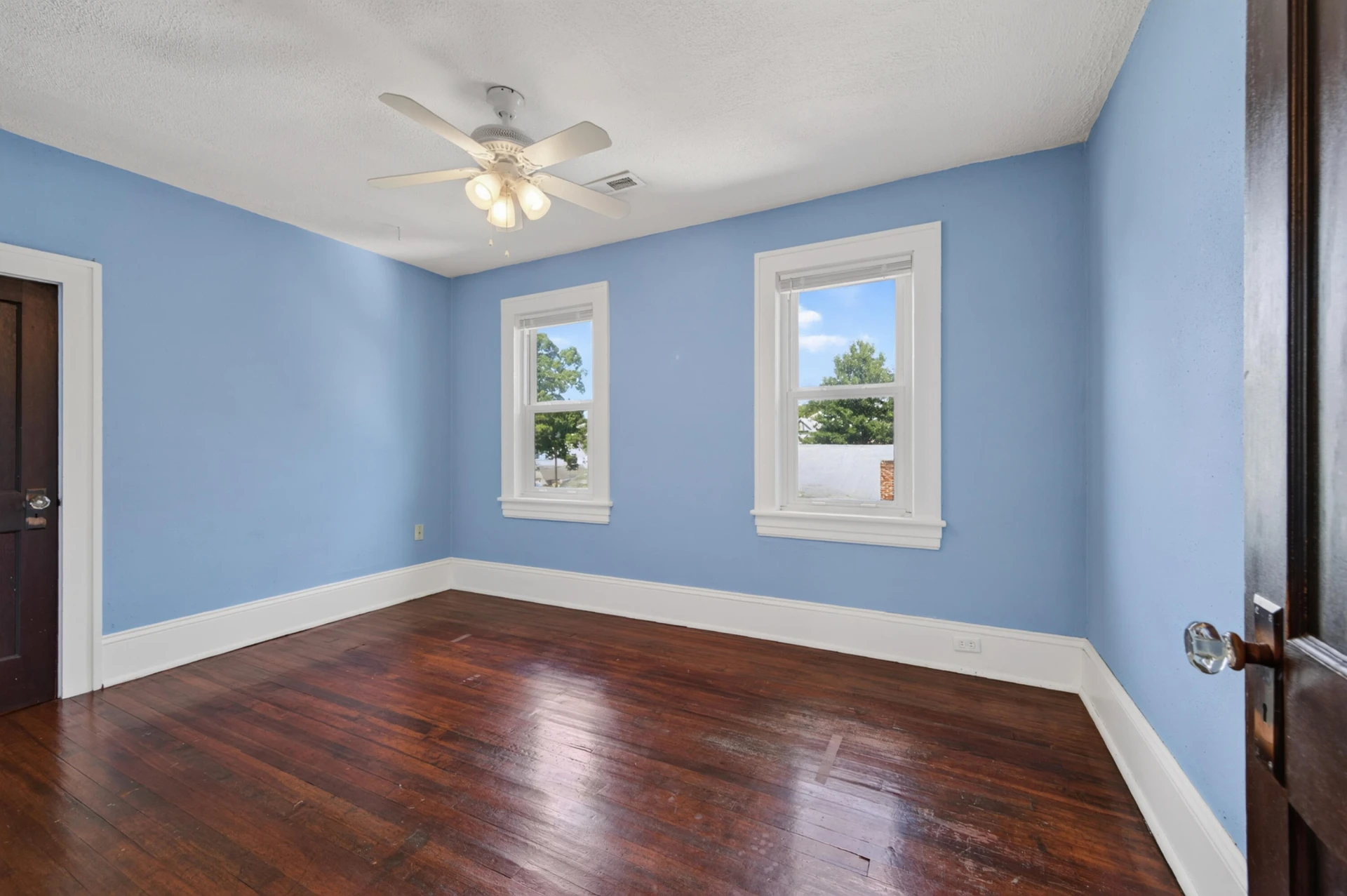 1108 6th ST SE - Photo 32