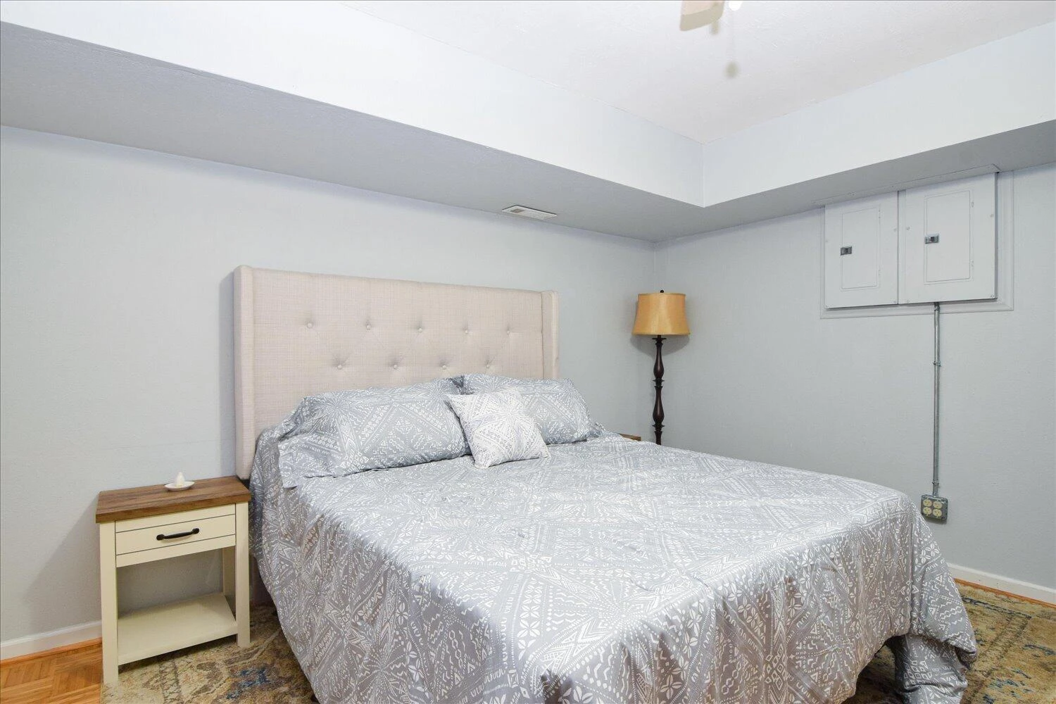 5315 Merriman RD - Photo 28
