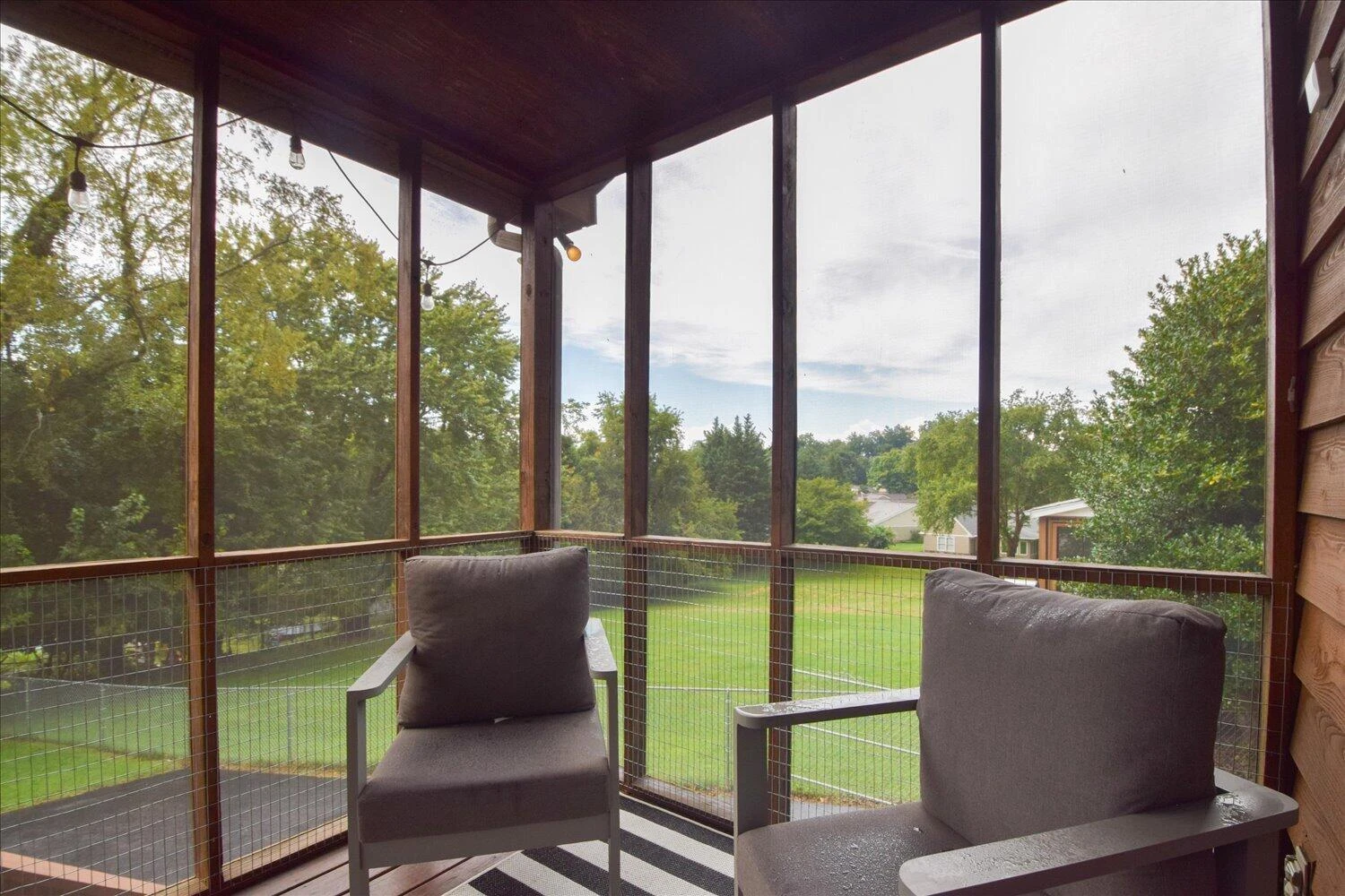 5315 Merriman RD - Photo 32
