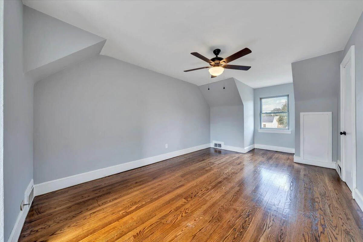 4028 Kentucky AVE NW - Photo 19