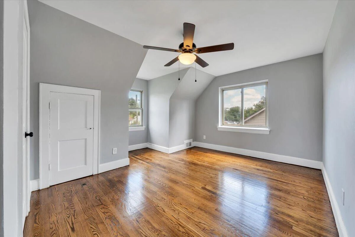 4028 Kentucky AVE NW - Photo 23
