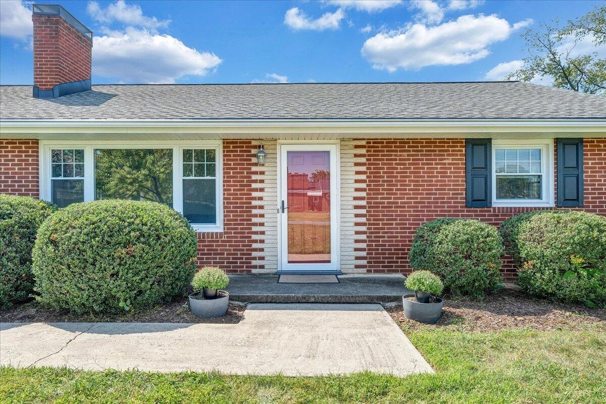 3363 Melody AVE - Photo 2