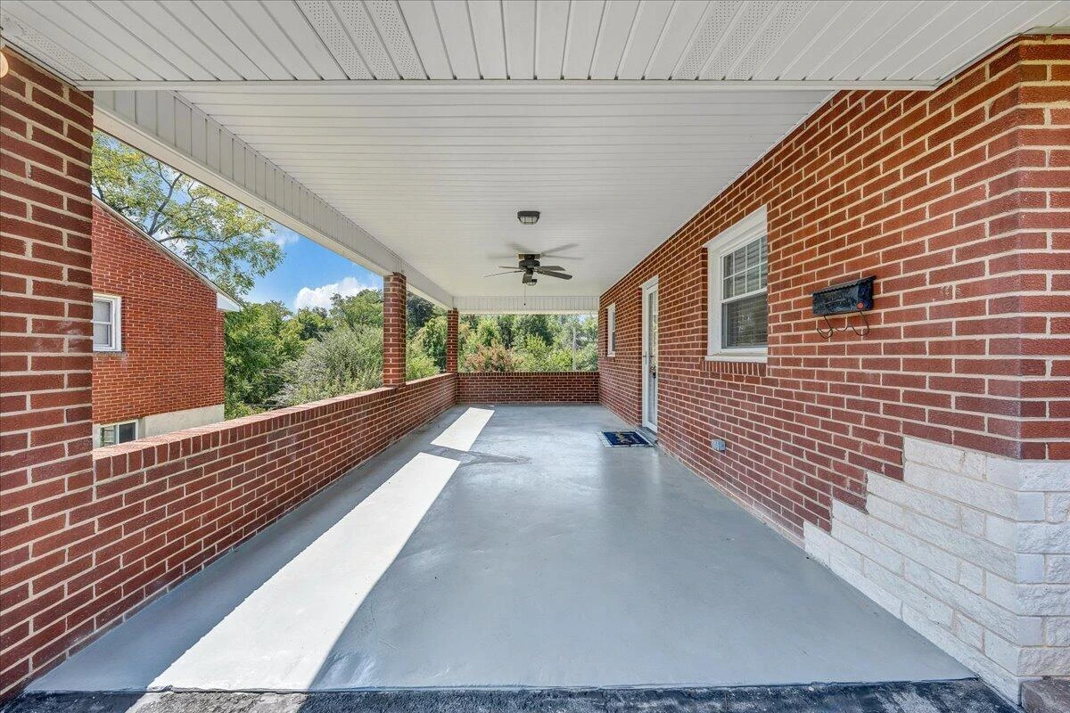 3363 Melody AVE - Photo 38