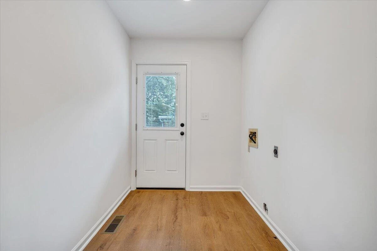 3431 Westmoreland DR - Photo 12
