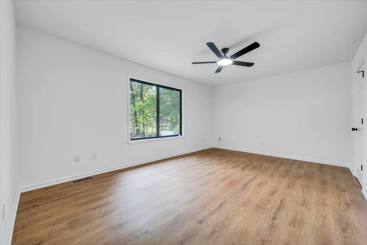 3431 Westmoreland DR - Photo 13