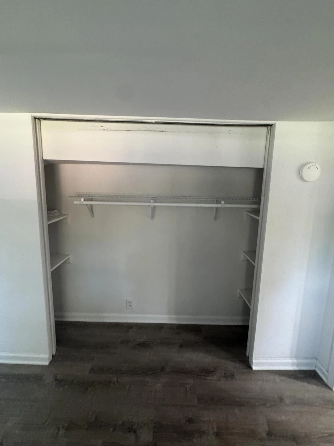 613 Montrose AVE SE - Photo 19