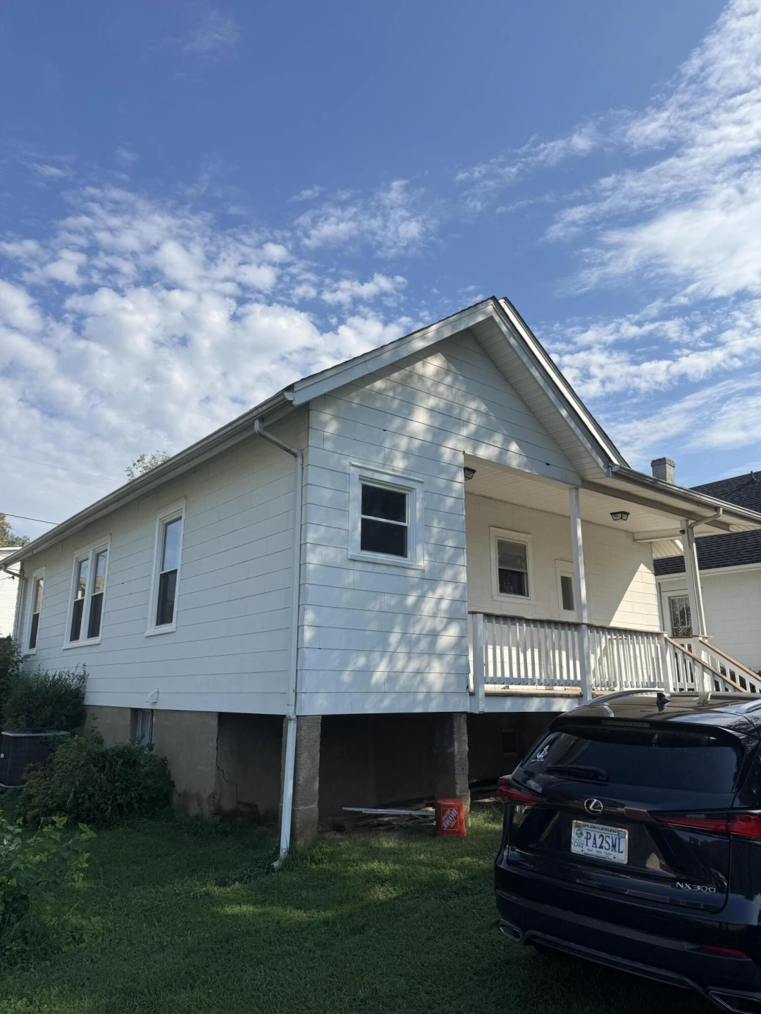 613 Montrose AVE SE - Photo 30