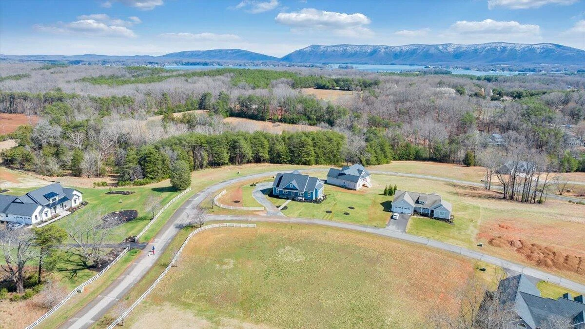 27 Smokehouse RD - Photo 125