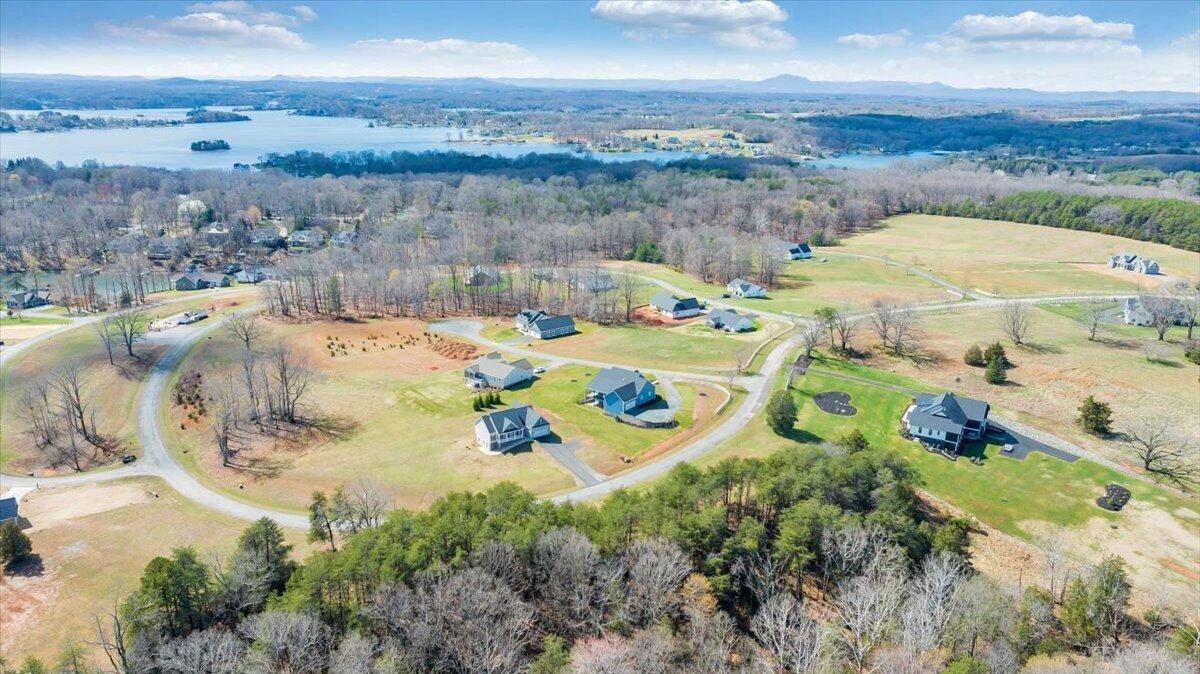 27 Smokehouse RD - Photo 140