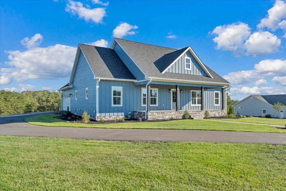 27 Smokehouse RD