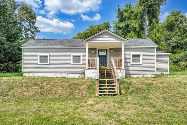 5109 NW Salem NW