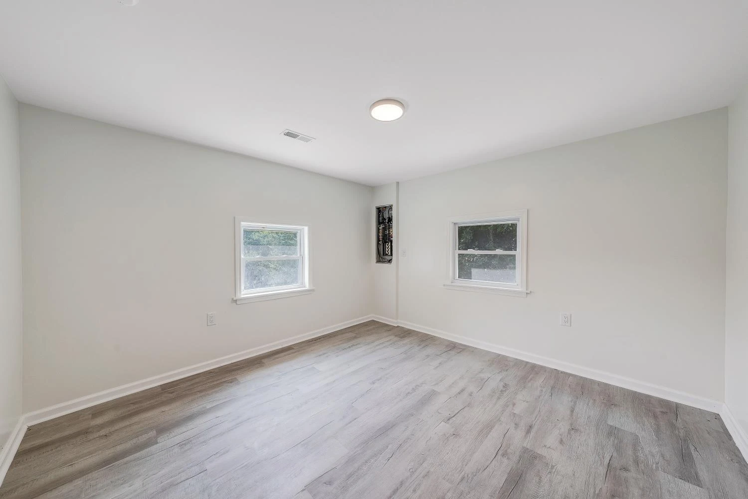 5109 NW Salem NW - Photo 9